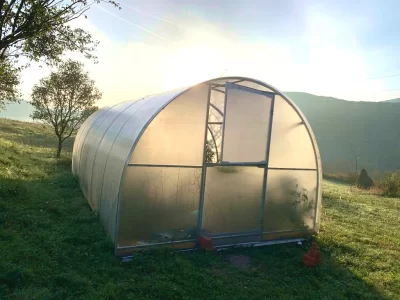 Sera din policarbonat cu structura metalica Lider 6 x 3 m